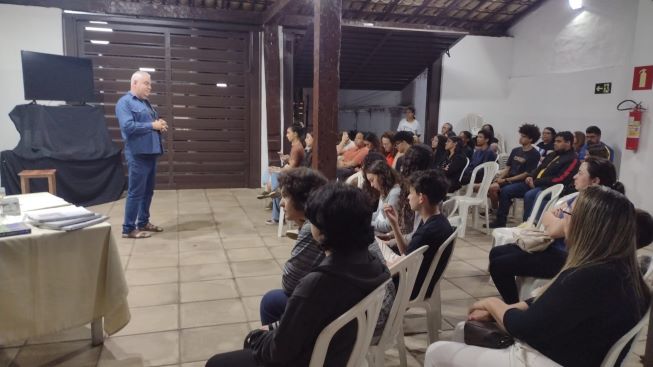 api-modulos/fotos/img/galeria_cat_culturais_534/534/13425/PALESTRA - CONCURSO ESCOLAS DA CULTURA - CIRCUITO DAS ARTES, NA ÁREA DE ATIVIDADES, 22.08.2025 (7).jpg